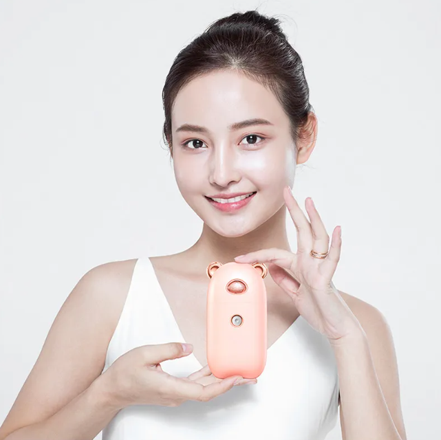 Mist Pro Handheld Face Steamer & Moisturizing Humidifier